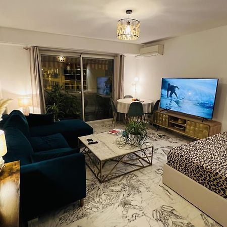 John Homestay Room In Nizza Esterno foto