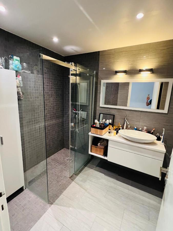 John Homestay Room In Nizza Esterno foto